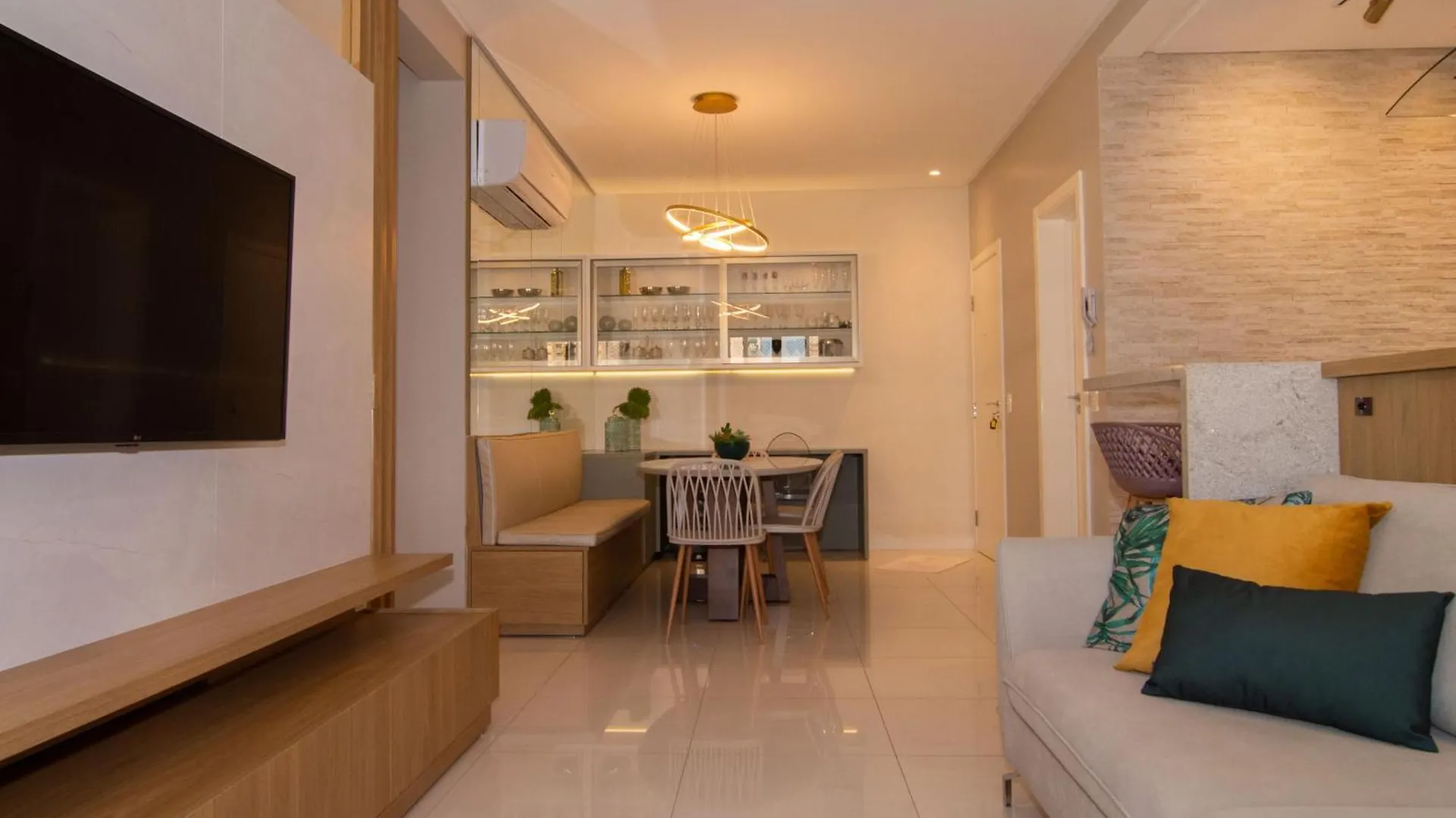 Apto A 5Min Da Praia, 10Min Da Roda Gigante P1309 Balneario Camboriu Apartment